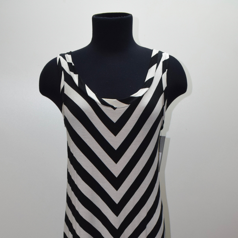 Apt 9 Chevron Racerbank Tank Maxi Dress - Picture 2 of 6
